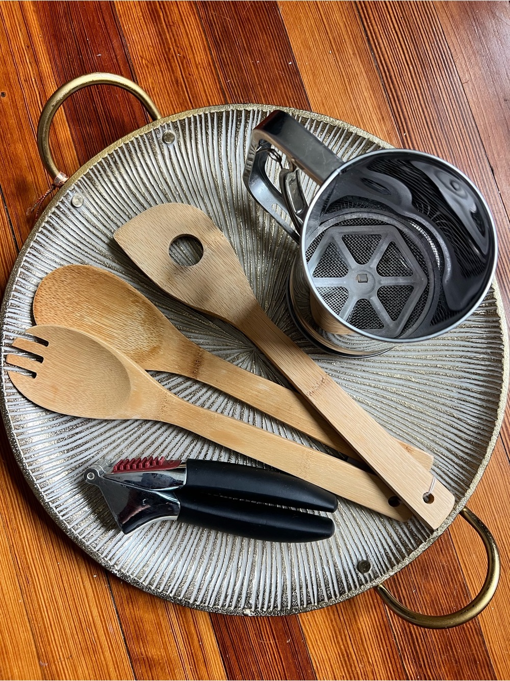 Bundle of Kitchen Tools & Utensils